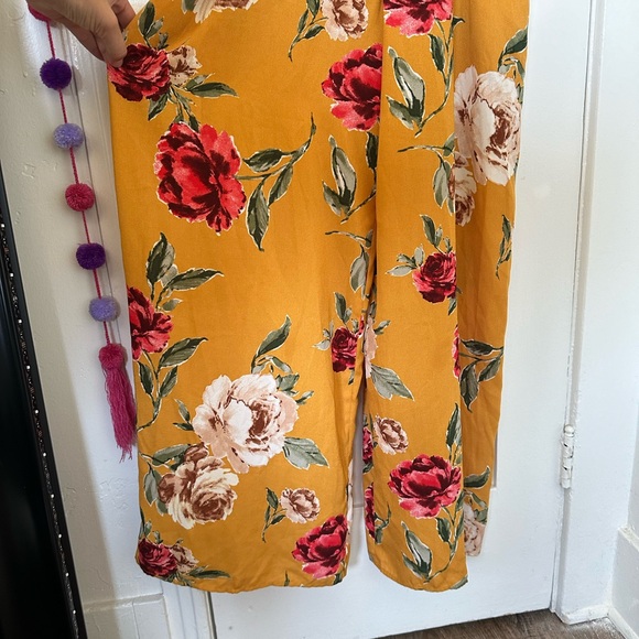 Xhilaration Flowy Floral Jumpsuit - Picture 4 of 15